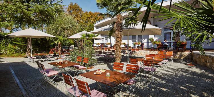 地拉那罗格纳酒店(Rogner Hotel Tirana)图片