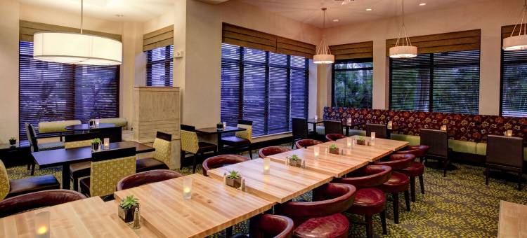 西棕榈滩机场希尔顿花园旅馆(Hilton Garden Inn West Palm Beach Airport)图片