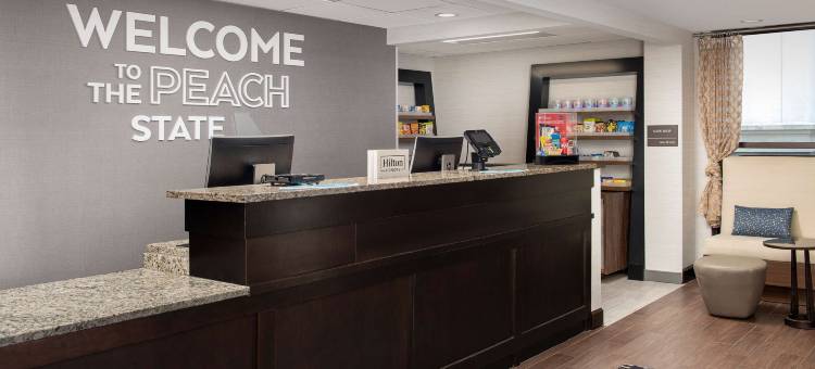 阿尔普哈雷塔欢朋套房酒店(Hampton Inn & Suites Alpharetta)图片