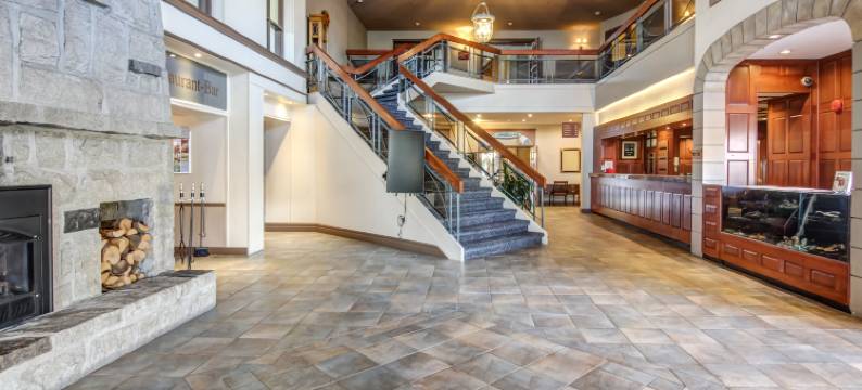 拉萨格奈 - 酒店及会议中心(La Saguenéenne - Hôtel et Centre de Congrès)图片