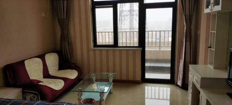 昌黎红月短租公寓(燕山路分店)图片