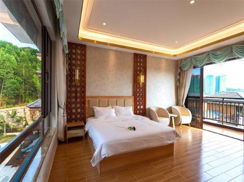 高端旅游别墅77号(明月山溪大道分店)