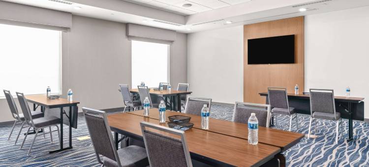 华盛顿州贝灵厄姆机场欢朋套房酒店(Hampton Inn by Hilton Bellingham Airport)图片
