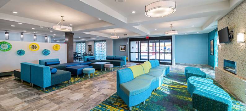 俄克拉何马城布里克敦附近舒适套房酒店(Comfort Inn & Suites Oklahoma City Near Bricktown)图片