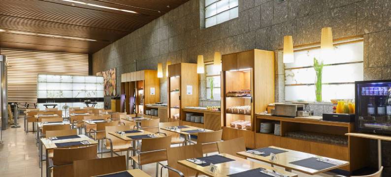 瓦伦西亚市普埃尔塔丝绸酒店(Silken Puerta Valencia)图片