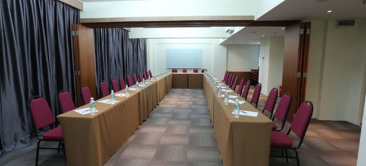 士乃SEM9酒店–原珀斯酒店(Sem9 Senai "Formerly Known As Perth Hotel")图片