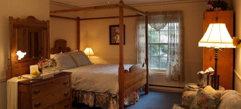 鹰港宾馆(Eagle Harbor Inn)图片