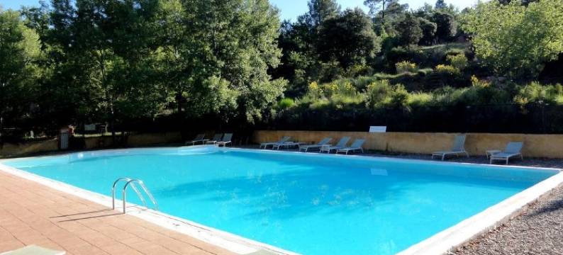 赭石山村庄假日酒店(La Colline des Ocres Village de Vacances 3 étoiles)图片