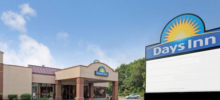 查尔斯顿机场西戴斯温德姆套房酒店(Days Inn & Suites by Wyndham Charleston Airport West)图片