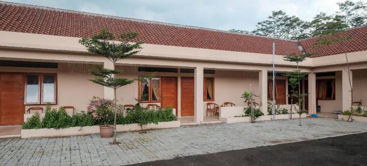 RedDoorz Plus Syariah at Hotel Indonesia Kajen图片