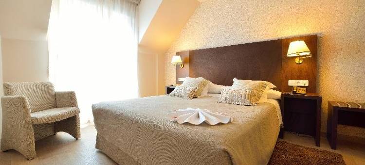 奥格罗韦高级Spa3号酒店(Hotel Spa Norat O Grove Superior)图片