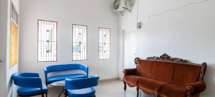 棉兰UISU附近红多兹酒店(RedDoorz Near Uisu Teladan Medan)图片