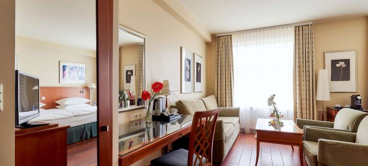 丽笙蓝标里德泽纳酒店(Radisson Blu Ridzene Hotel, Riga)图片