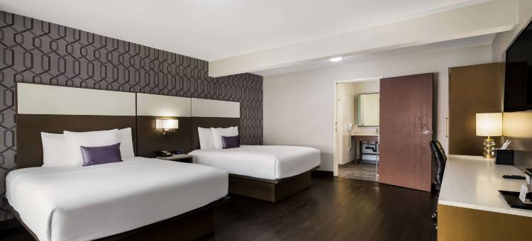 Sunset West Hotel, SureStay Collection by Best Western图片