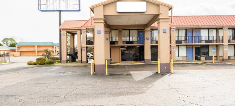 OYO 洛杉矶伯锡尔城红河酒店(OYO Hotel Bossier City la - Red River)图片