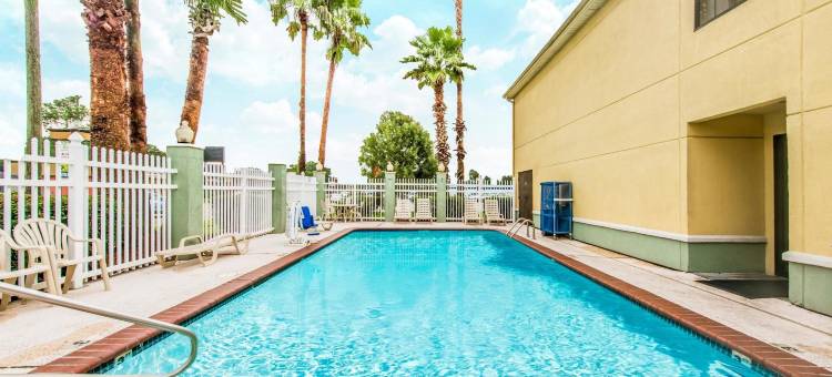 查尔斯湖-萨尔法速8酒店(Super 8 by Wyndham Lake Charles/Sulphur)图片