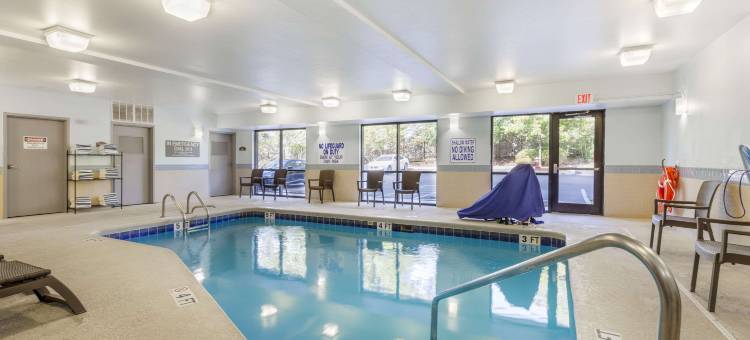 哥伦比亚东北-杰克逊堡舒适套房酒店(Comfort Suites Columbia Northeast - Fort Jackson)图片