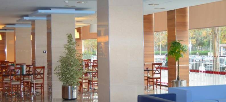 雷乌斯公园酒店(B&B Hotel Tarragona Reus)图片