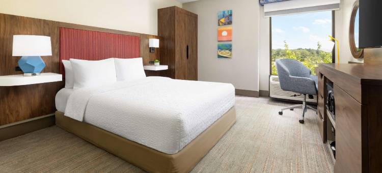 长岛艾兰迪尔欢朋酒店(Hampton Inn Long Island/Islandia)图片