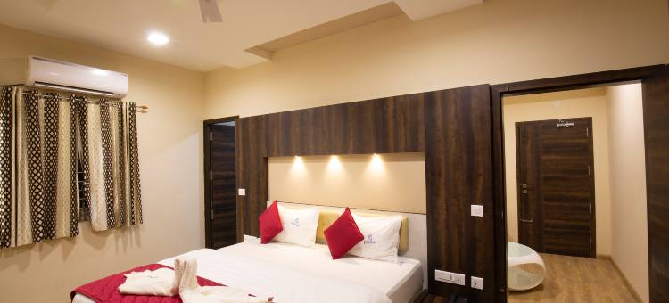 庞尼斯酒店(Ponnis Hotel)图片