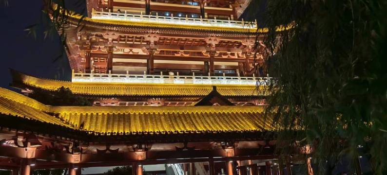 波波悦客之家公寓(解放西路分店)图片