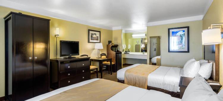 盖洛普 I-40 出口 20 号凯艺套房酒店(Quality Inn & Suites Gallup I-40 Exit 20)图片