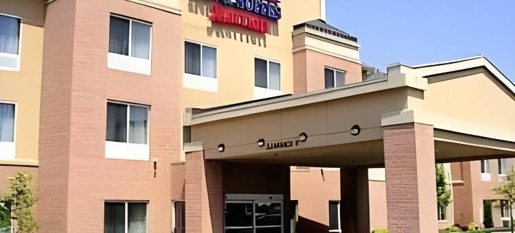 舒适套房酒店阿克伦南(Comfort Inn & Suites Akron South)图片