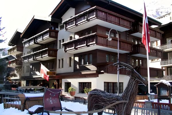  Hotel Astoria 