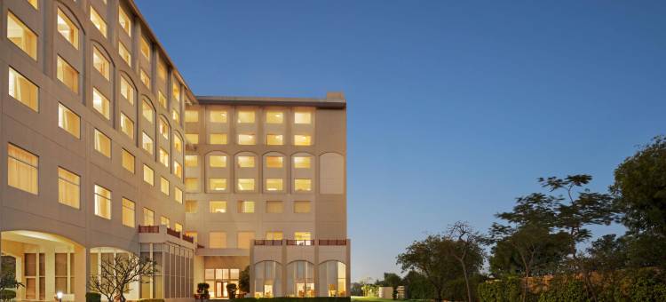 Travelodge by Wyndham Harbor City图片