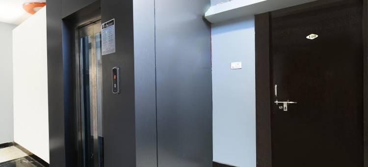 FabHotel 谢里莫蒂宫(FabHotel Shree Moti Palace)图片