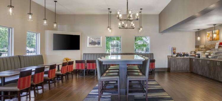 纳什维尔机场舒适套房 - BNA(Comfort Suites Nashville Airport - Bna)图片