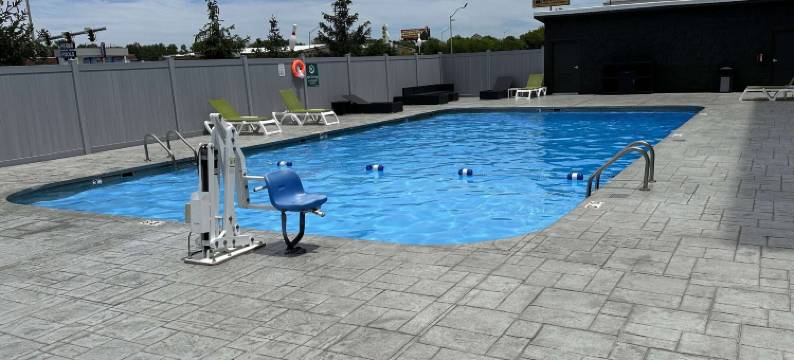 印第安纳波利斯南拉昆塔温德姆套房酒店(La Quinta Inn & Suites by Wyndham Indianapolis South)图片