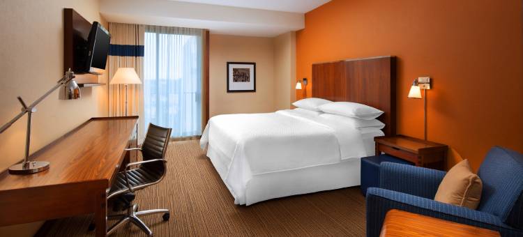 圣何塞机场万怡酒店(Courtyard San Jose Airport)图片