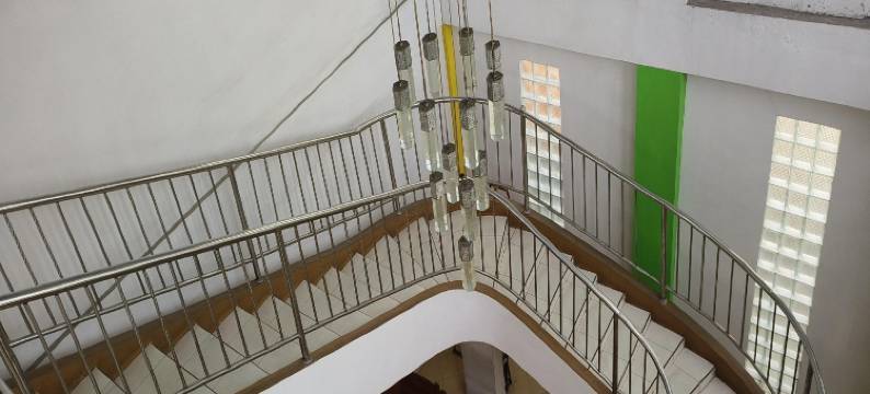 Hotel O 翁布伊民宿靠近哈吉伊鲁斯的坎丹甘粽子店(OYO 93512 Umbuy Homestay NearKetupat Kandangan Haji Irus)图片