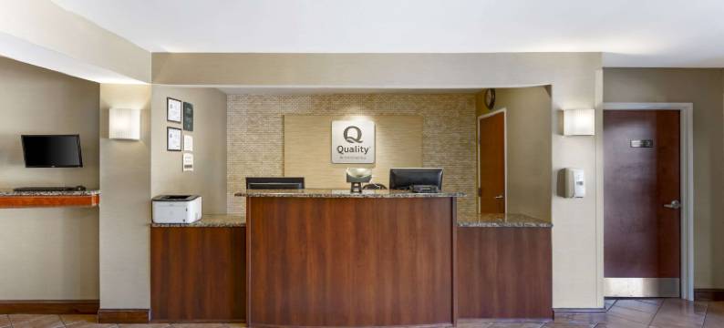 罗利市中心凯艺酒店(Quality Inn Raleigh Downtown)图片