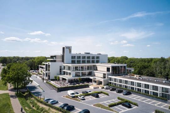 凡德尔瓦克内兰德 - 斯赫尔特吉恩波斯酒店(Van der Valk Hotel Nuland - 's-Hertogenbosch)