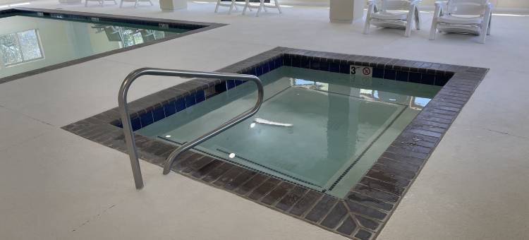 温德姆速8-蒙彼利埃(Super 8 by Wyndham Montpelier)图片