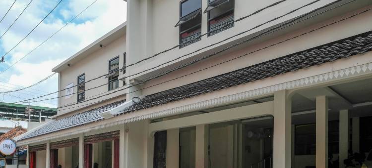 桑斯酒店贝斯卡兰马里奥博罗(Sans Hotel Beskalan Malioboro)图片