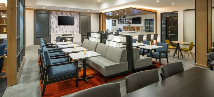 奥本希尔斯舒适套房酒店(Hyatt House Auburn Hills/detroit)图片