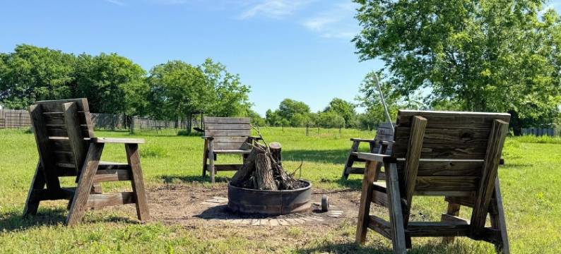 Sunrise Sunset Peaceful Country Cabin图片