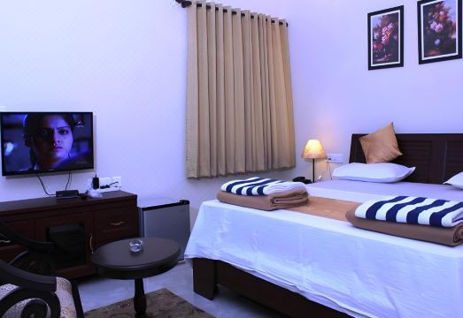 Villa Ikebana Hotel Overview