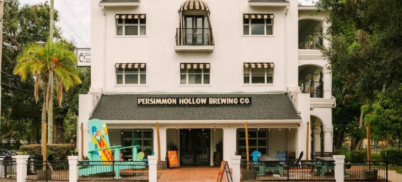 The Point by Edge图片