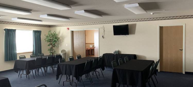 迈尔市菲布丽套房酒店(Fairbridge Inn and Suites - Miles City)图片