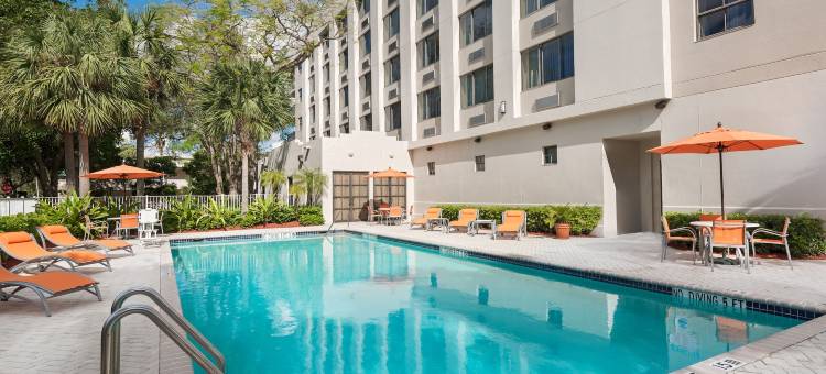 Holiday Inn Express & Suites FT。劳德代尔 - 人工林(Holiday Inn Express & Suites FT. Lauderdale-Plantation)图片