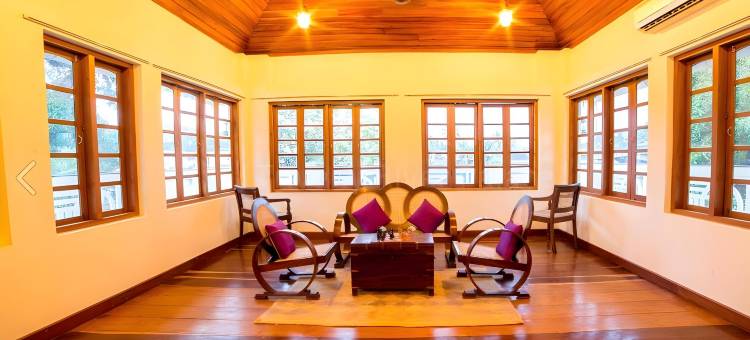 提文河宫酒店(Triveny River Palace)图片