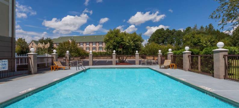 哥伦比亚杰克逊堡呗盟套房酒店(Baymont by Wyndham Columbia Fort Jackson)图片