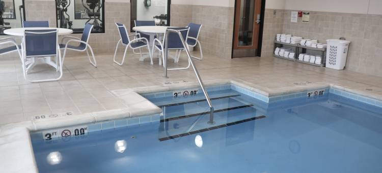 智选假日套房酒店莫顿皮奥里亚区(Holiday Inn Express & Suites Morton Peoria Area)图片