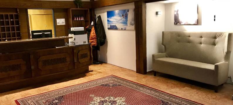 基地山经济型酒店(Basekamp Mountain Budget Hotel)图片