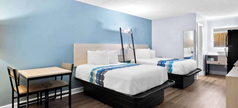 郊区开放式客房公寓不伦瑞克I-95(Suburban Studios Brunswick I-95)图片