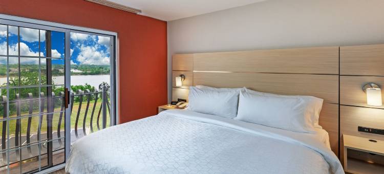 智选假日套房酒店詹克斯(Holiday Inn Express & Suites Jenks)图片